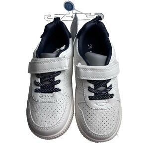 Carter's Kids White Sneakers size 12 Sports Shoes